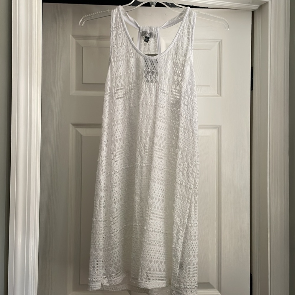 FINAL MARKDOWN!! NWT J. Valdi Swim Coverup, M